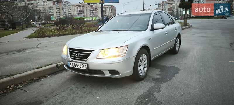 Седан Hyundai Sonata 2009 в Киеве