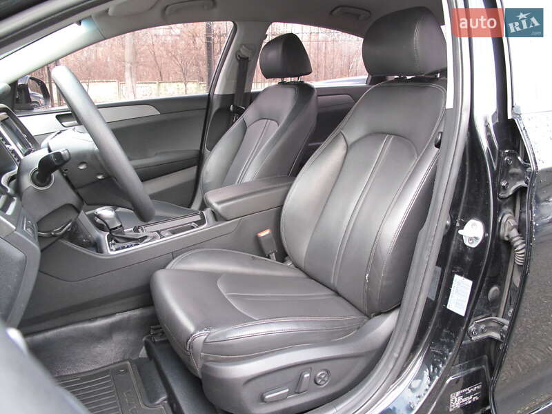 Седан Hyundai Sonata 2017 в Києві