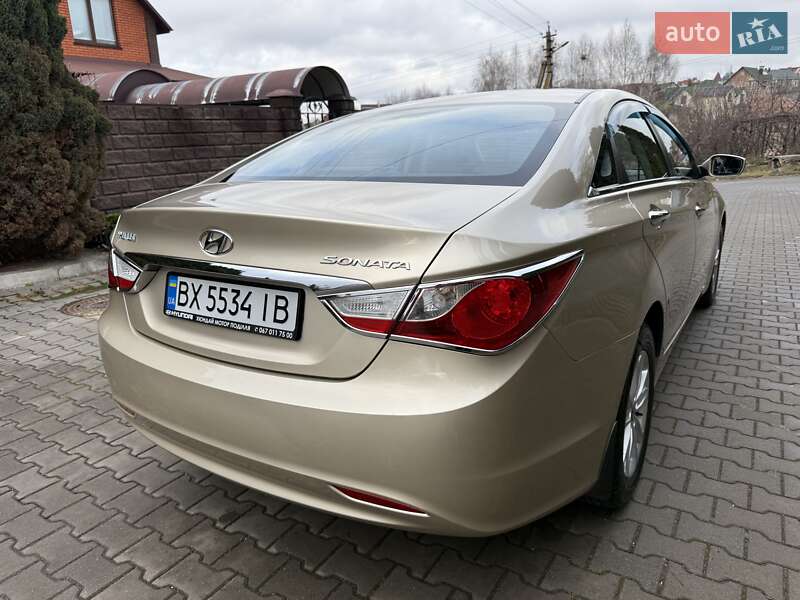 Седан Hyundai Sonata 2010 в Хмельницком
