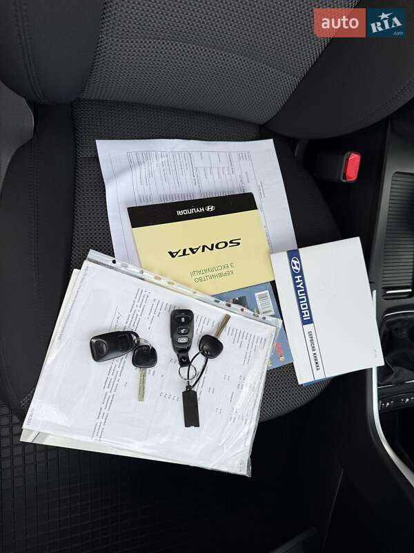 Седан Hyundai Sonata 2010 в Хмельницком