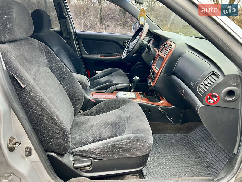 Седан Hyundai Sonata 2002 в Львове