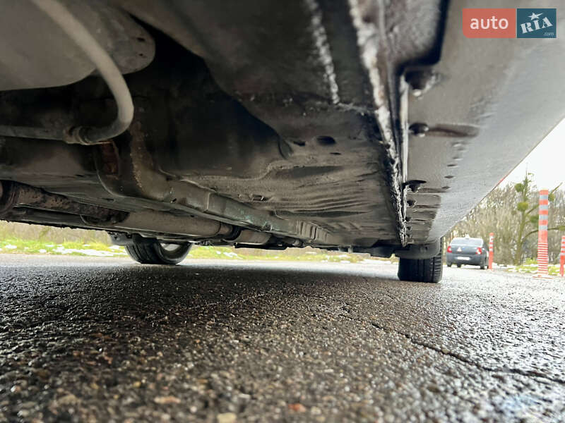 Седан Hyundai Sonata 2002 в Львове