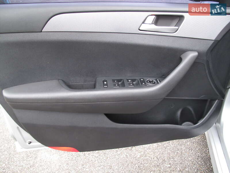 Седан Hyundai Sonata 2018 в Киеве