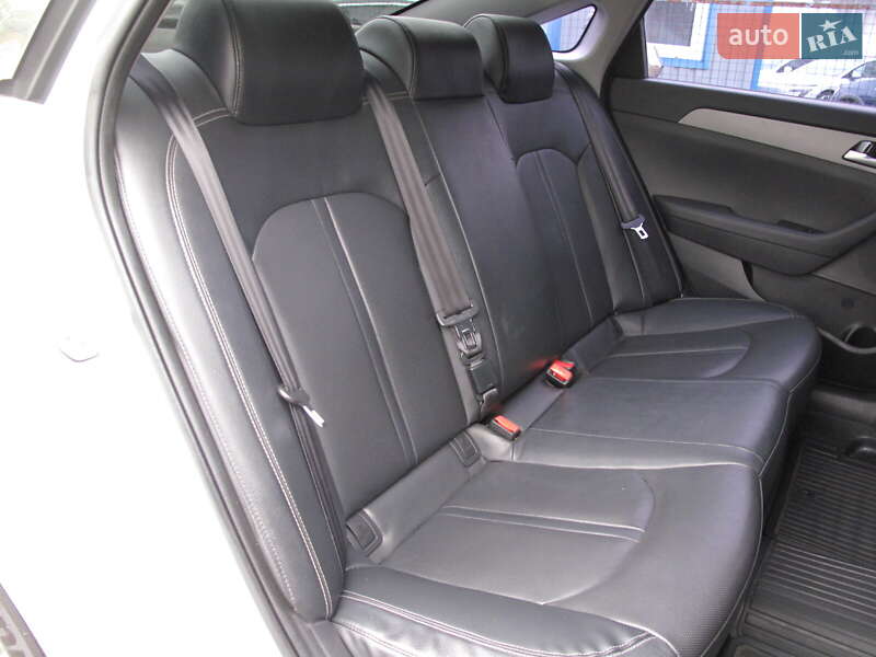 Седан Hyundai Sonata 2018 в Киеве