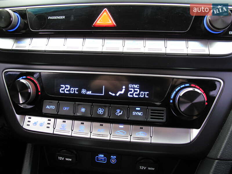 Седан Hyundai Sonata 2018 в Киеве