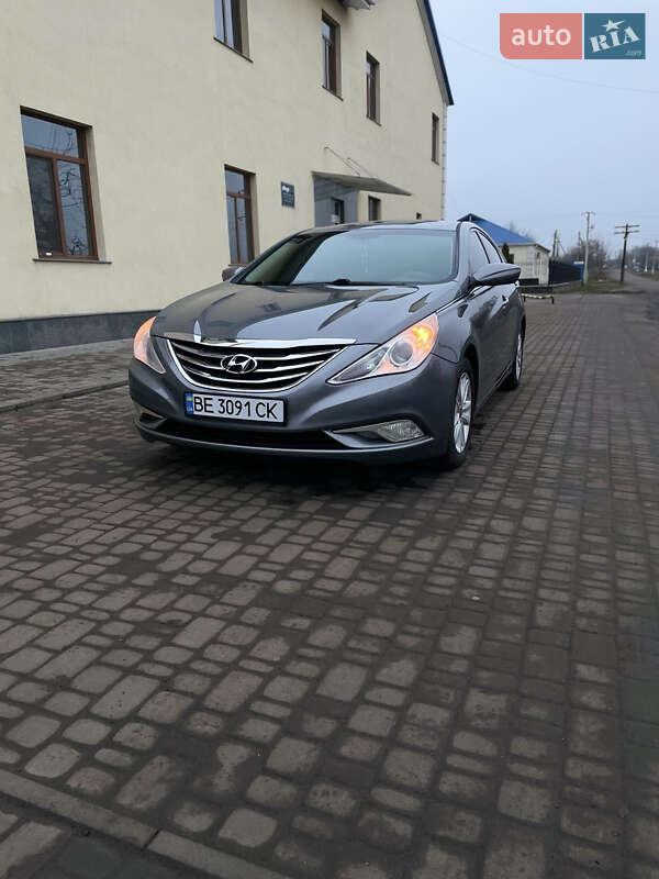 Hyundai Sonata 2013
