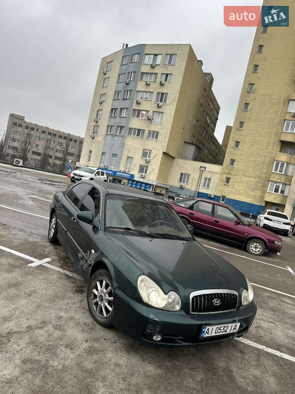 Седан Hyundai Sonata 2004 в Києві
