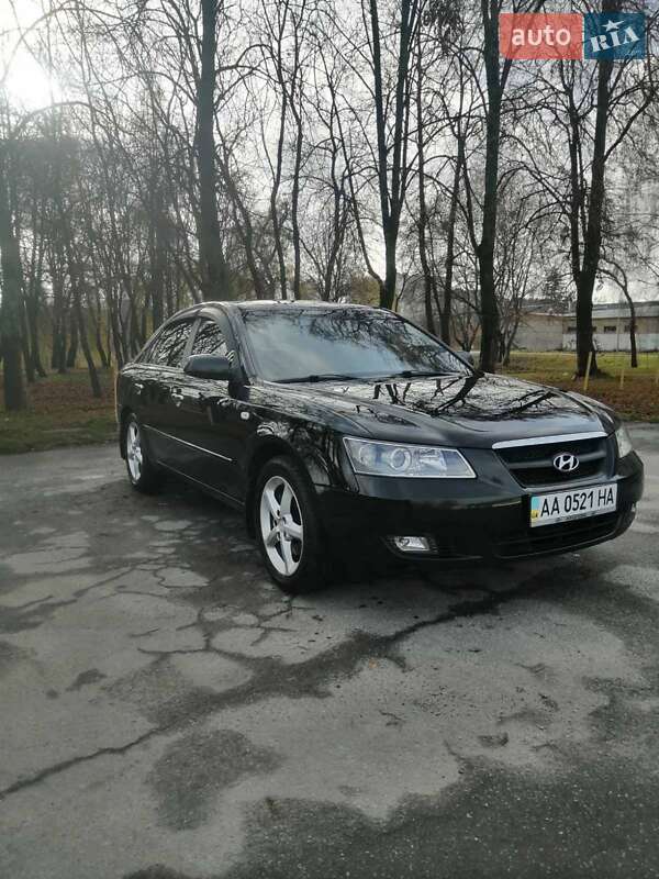 Седан Hyundai Sonata 2008 в Киеве