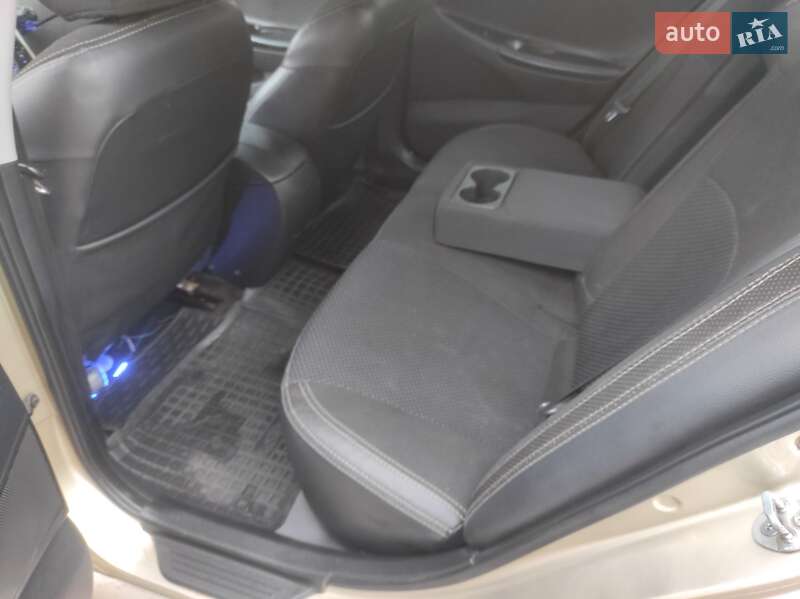Седан Hyundai Sonata 2010 в Одессе фото 25 Седан Hyundai Sonata 2010 в Одессе