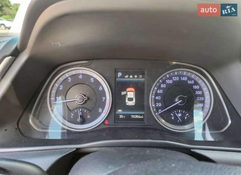 Седан Hyundai Sonata 2022 в Киеве