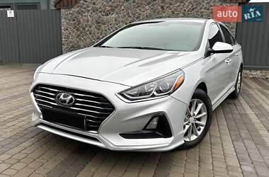 Седан Hyundai Sonata 2018 в Киеве