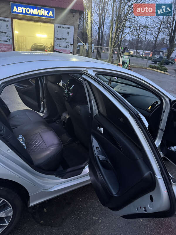 Седан Hyundai Sonata 2014 в Кременчуге фото 8 Седан Hyundai Sonata 2014 в Кременчуге