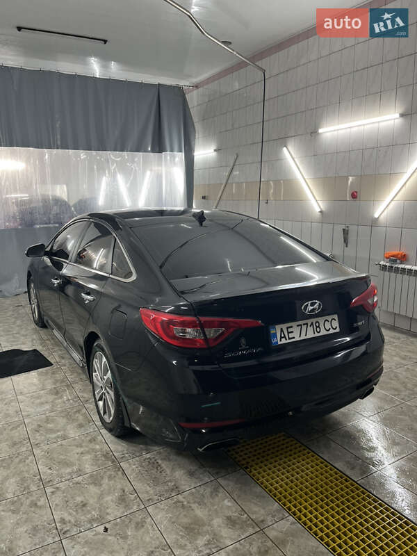 Седан Hyundai Sonata 2015 в Кривому Розі