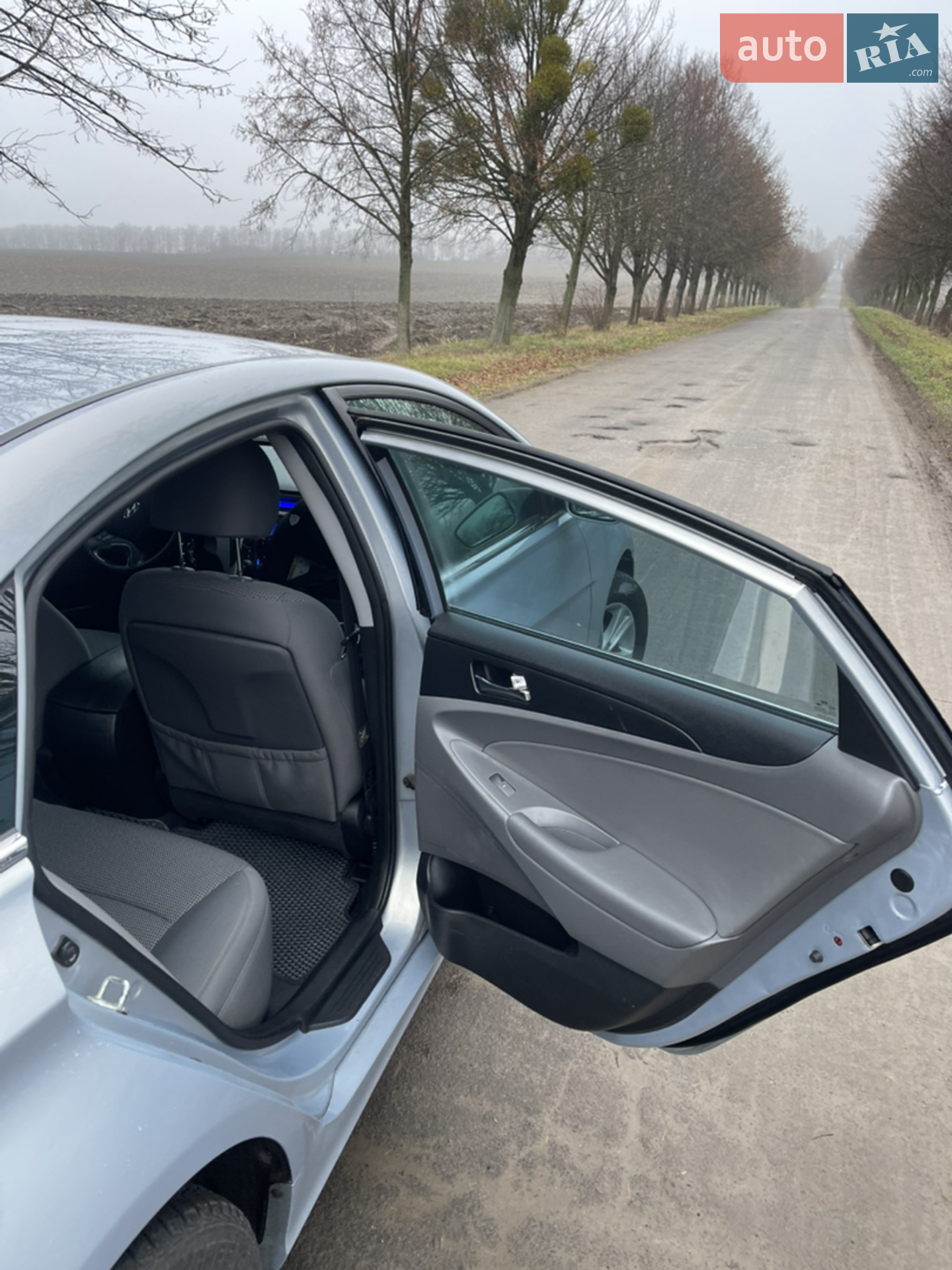 2010 Hyundai Sonata - мініатюра 5