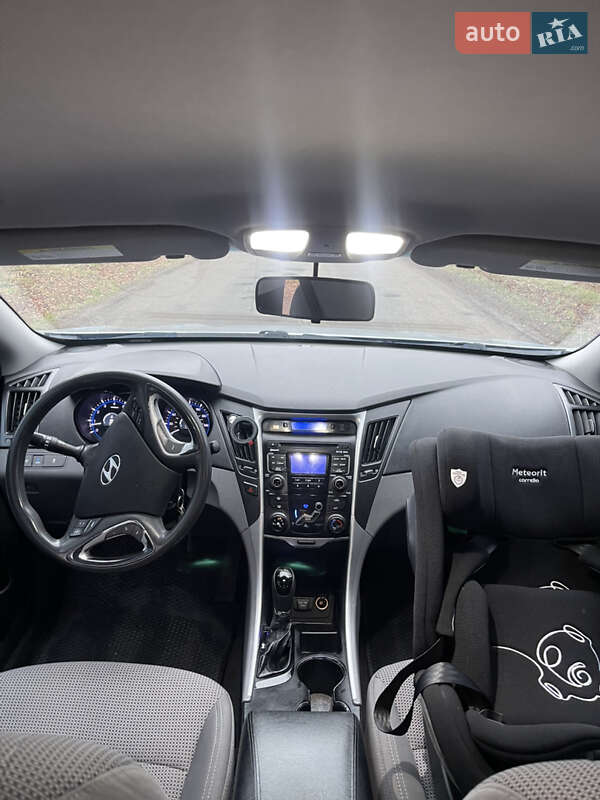 Седан Hyundai Sonata 2010 в Заре фото 14 Седан Hyundai Sonata 2010 в Заре