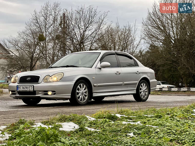 Седан Hyundai Sonata 2002 в Львові