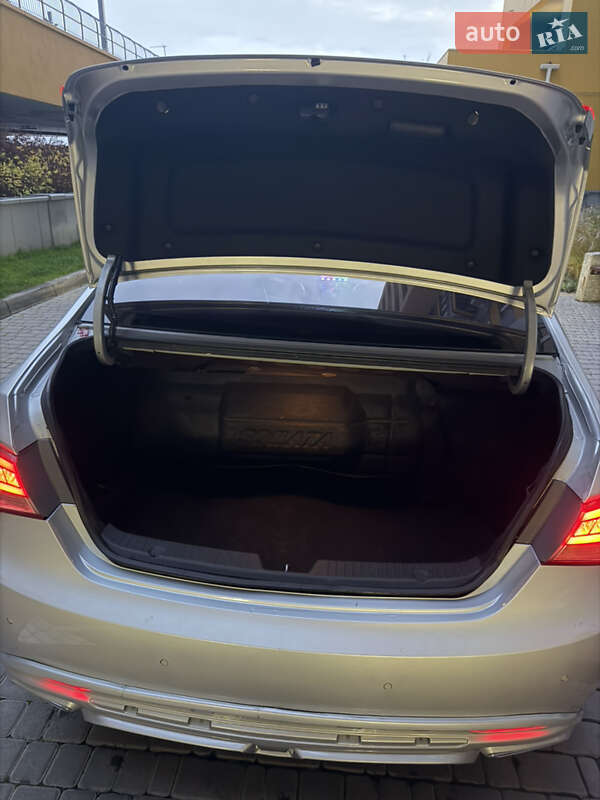 Седан Hyundai Sonata 2014 в Одессе