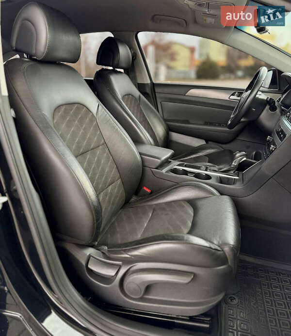 Седан Hyundai Sonata 2015 в Днепре