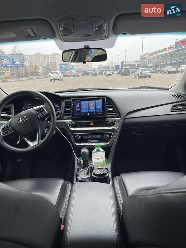 Седан Hyundai Sonata 2017 в Киеве