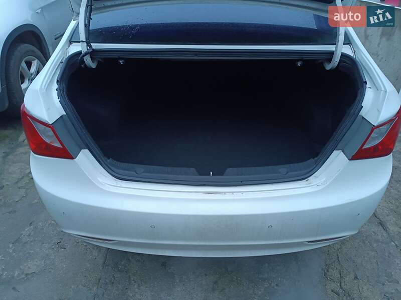 Седан Hyundai Sonata 2010 в Кропивницком фото 8 Седан Hyundai Sonata 2010 в Кропивницком