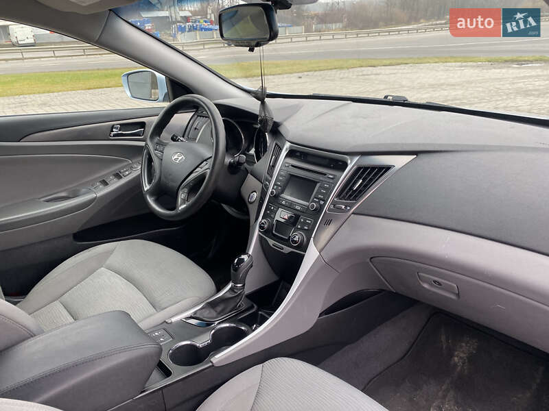 Седан Hyundai Sonata 2014 в Тернополе