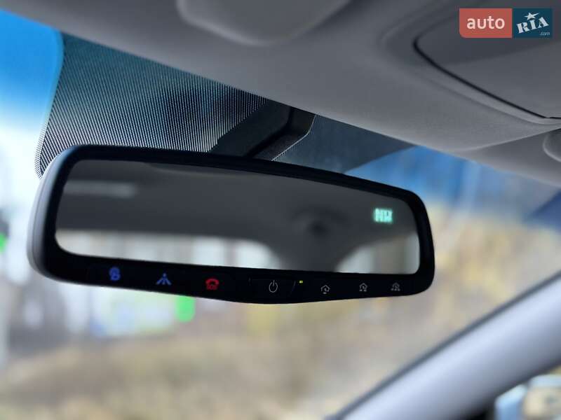 Седан Hyundai Sonata 2013 в Києві фото 37 Седан Hyundai Sonata 2013 в Києві