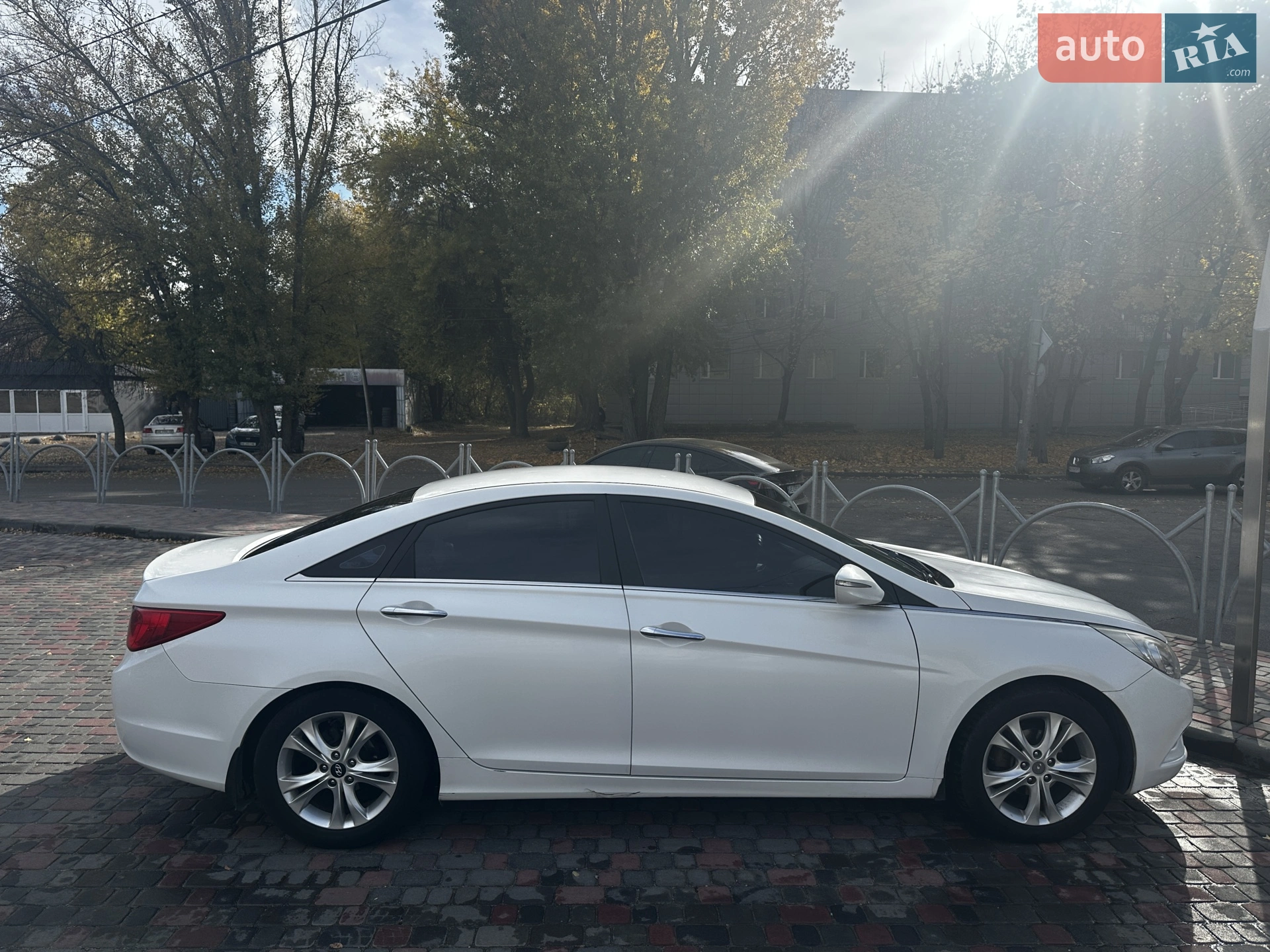 2011 Hyundai Sonata - мініатюра 3