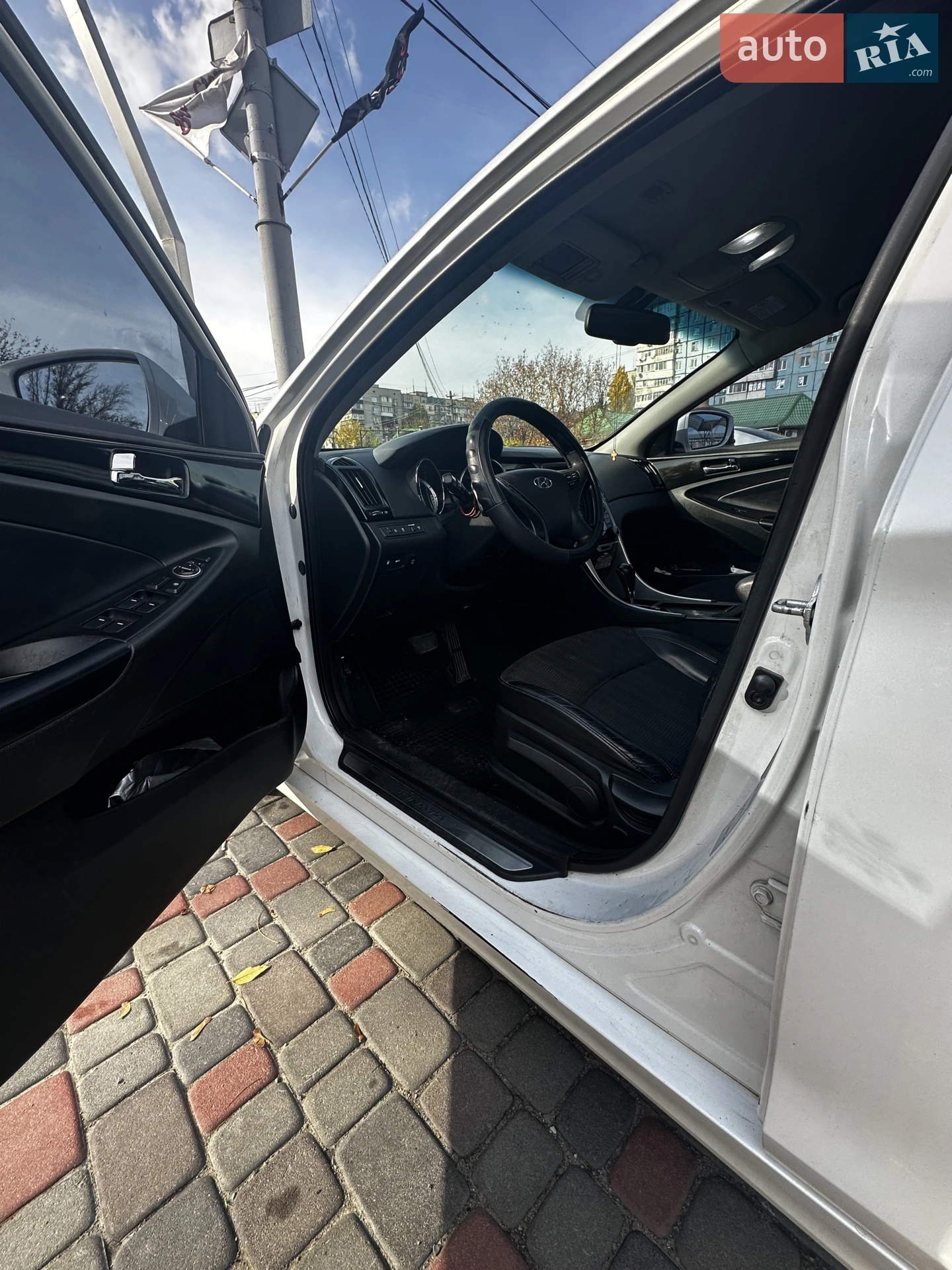 2011 Hyundai Sonata - мініатюра 8