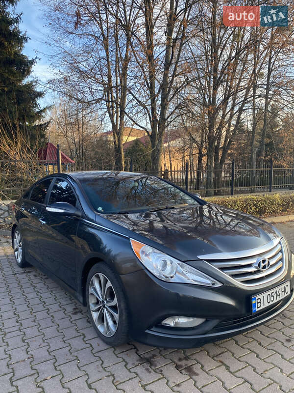 Седан Hyundai Sonata 2014 в Миргороді