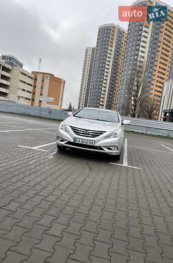 Седан Hyundai Sonata 2014 в Києві