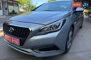 Седан Hyundai Sonata 2015 в Одессе
