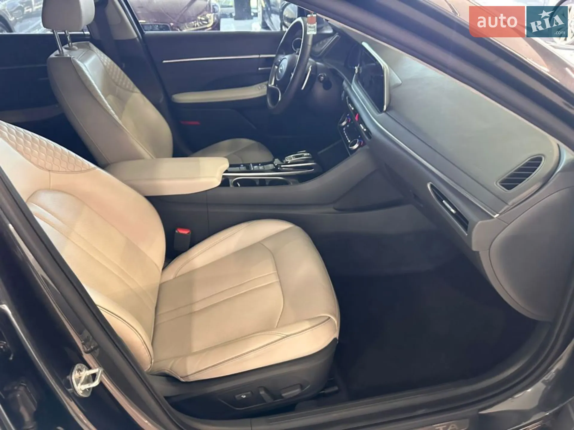2020 Hyundai Sonata - мініатюра 24