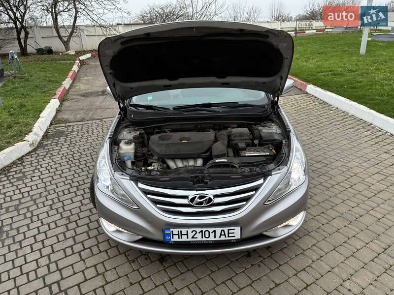 Седан Hyundai Sonata 2013 в Одесі