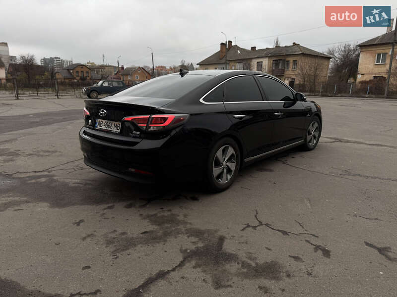Седан Hyundai Sonata 2015 в Вінниці