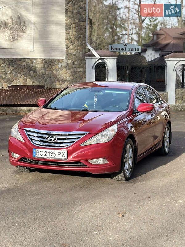 Hyundai Sonata 2013