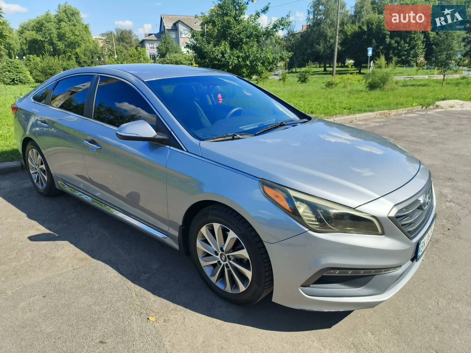2015 Hyundai Sonata - мініатюра 31