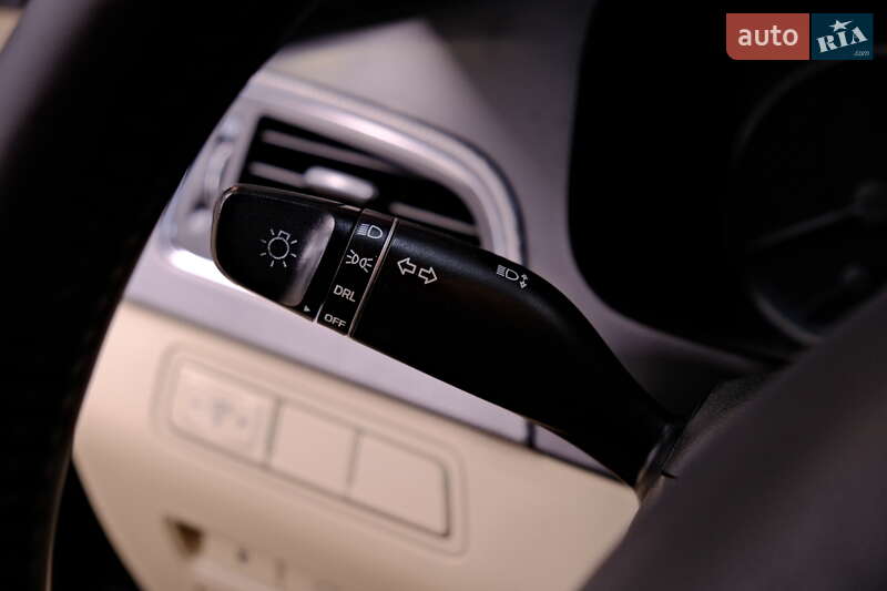 Седан Hyundai Sonata 2017 в Одессе