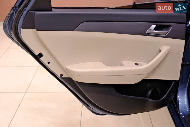Седан Hyundai Sonata 2017 в Одессе