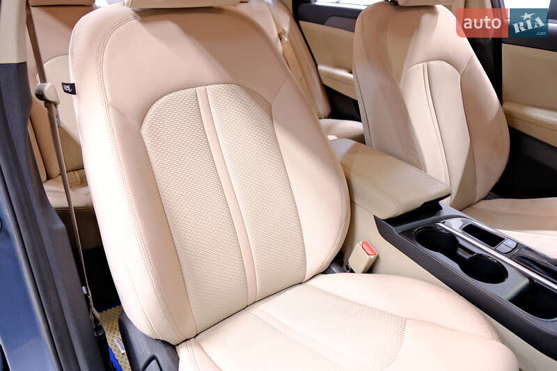 Седан Hyundai Sonata 2017 в Одессе
