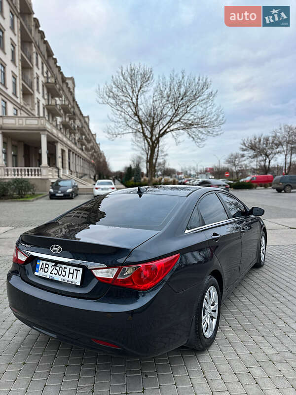 Седан Hyundai Sonata 2011 в Одессе