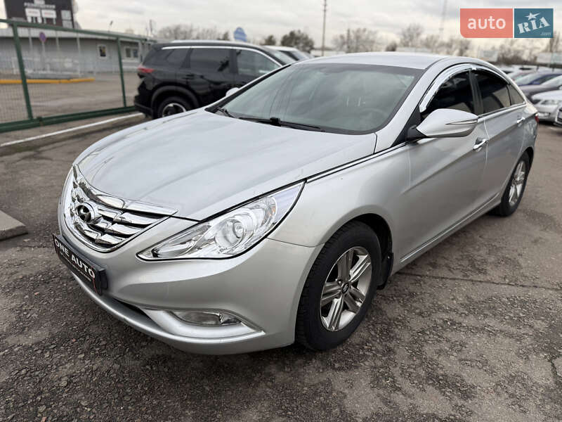 Hyundai Sonata 2013