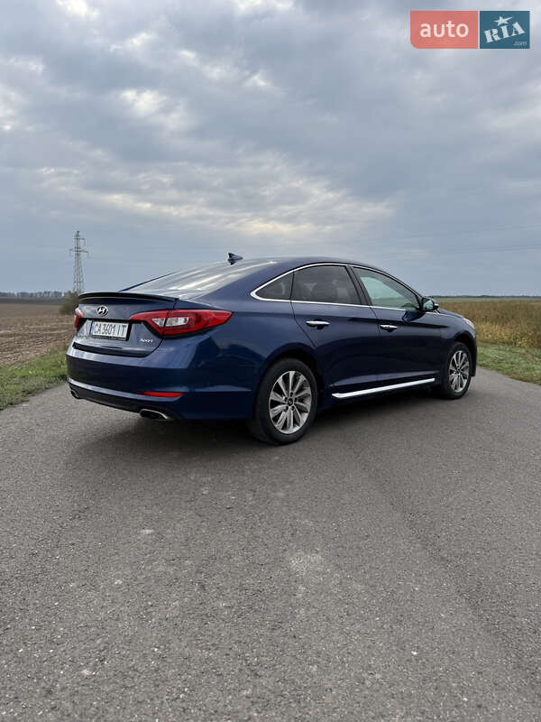 Седан Hyundai Sonata 2014 в Смілі