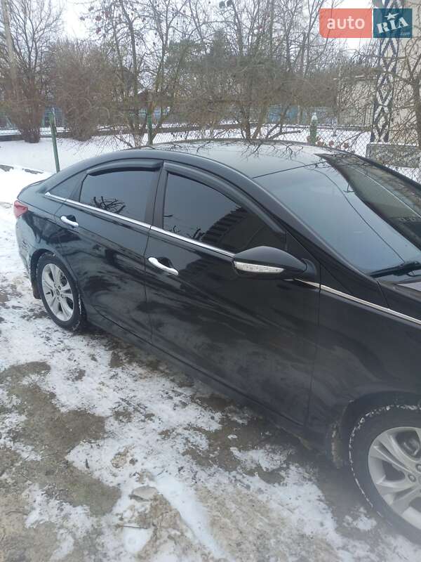 Седан Hyundai Sonata 2010 в Ланівці