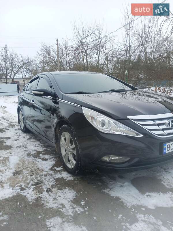 Седан Hyundai Sonata 2010 в Ланівці