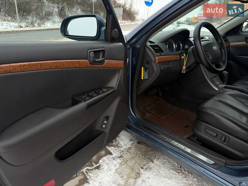Седан Hyundai Sonata 2009 в Тернополі