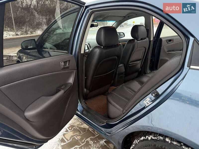 Седан Hyundai Sonata 2009 в Тернополі