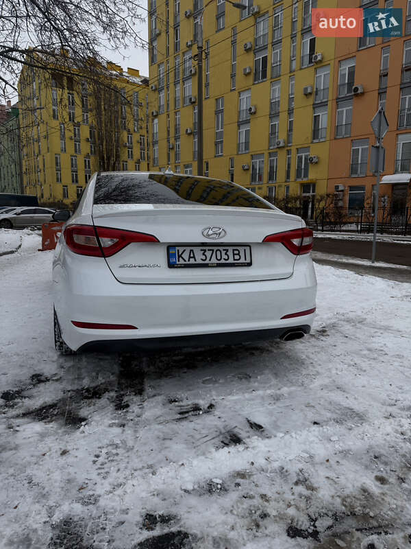 Седан Hyundai Sonata 2015 в Киеве