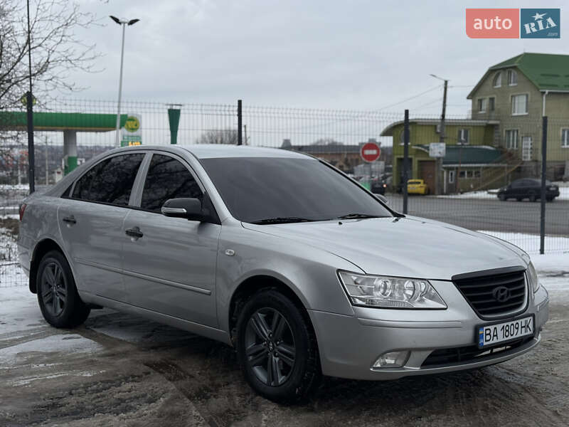 Hyundai Sonata 2010 Hyundai Sonata 2010