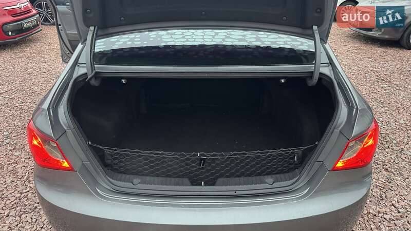 Седан Hyundai Sonata 2012 в Киеве фото 33 Седан Hyundai Sonata 2012 в Киеве
