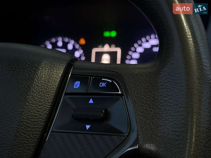 Седан Hyundai Sonata 2014 в Киеве фото 22 Седан Hyundai Sonata 2014 в Киеве